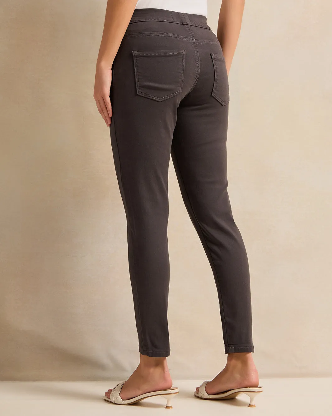 Women Grey Skinny Fit Jegging sold by Redtag product image thumbnail 3