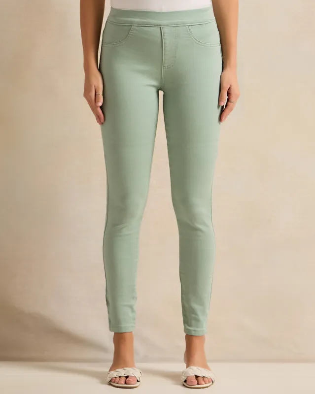Women Mint Skinny Fit Jegging sold by Redtag