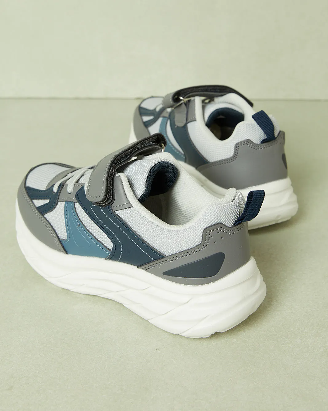 Boys Assorted Colour Block Chunky Sneaker sold by Redtag product image thumbnail 4