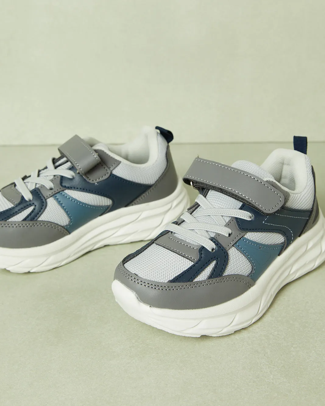 Boys Assorted Colour Block Chunky Sneaker sold by Redtag product image thumbnail 3