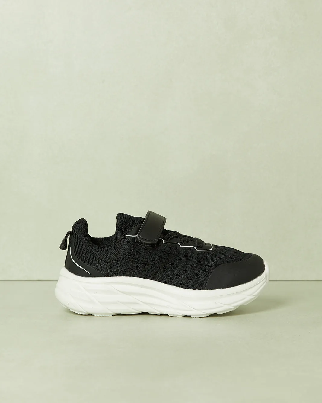 Boys Black Colour Block Chunky Sneaker sold by Redtag