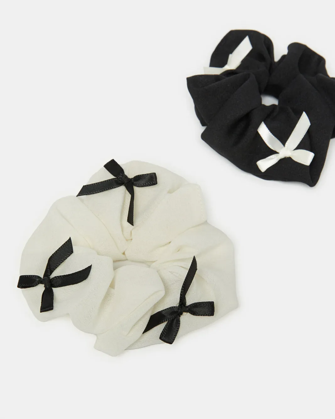 Women Black And White Printed Elastic Hair Band Set (2 Piece) sold by Redtag product image thumbnail 2