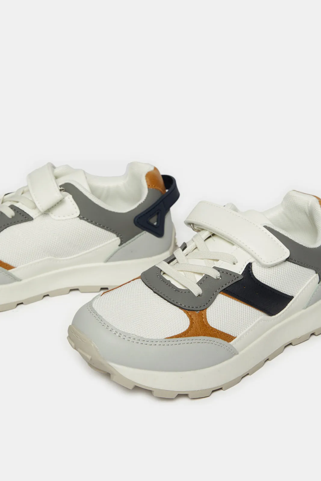 Senior Boys Assorted Color Block Sneaker sold by Redtag product image thumbnail 3