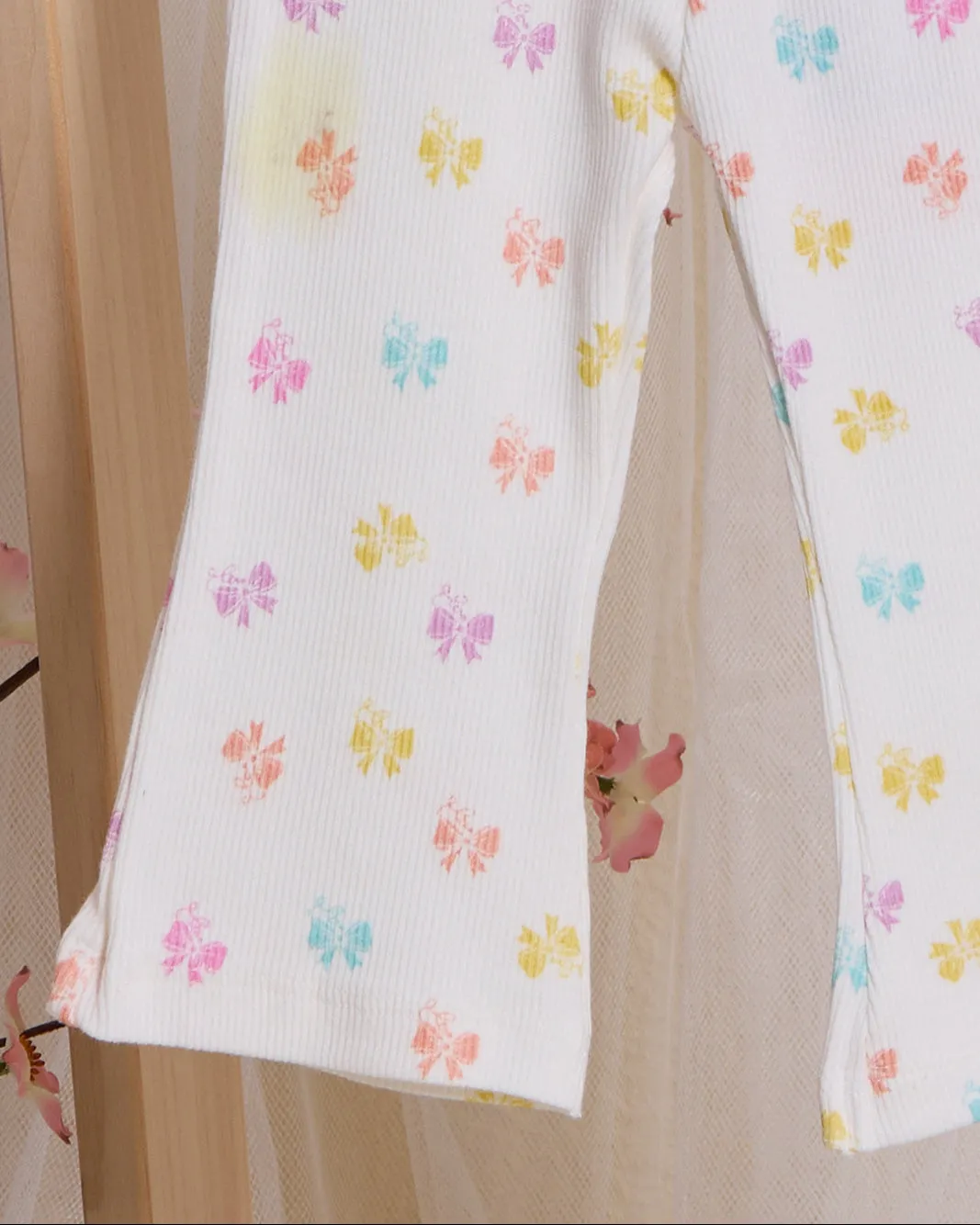 Infant Girls White All Over Print Leggings sold by Redtag product image thumbnail 3