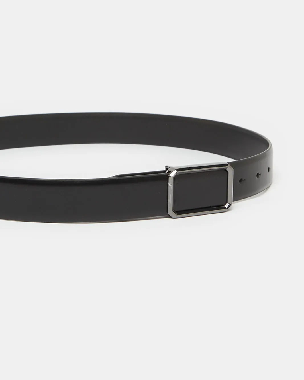 Men Black Solid Belt sold by Redtag