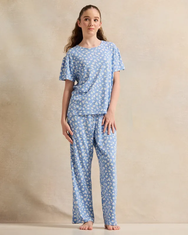 Senior Girls Blue And White Printed Pyjama Set (2 Piece) sold by Redtag