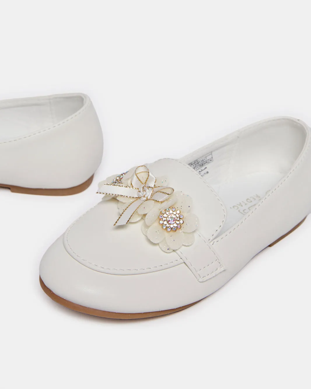Girls White Floral Loafer sold by Redtag product image thumbnail 3