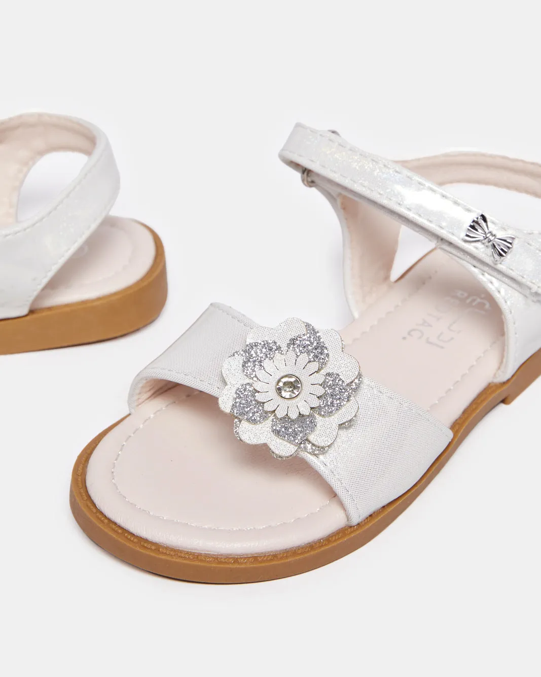 Infant Girls White Embellished Sandal sold by Redtag product image thumbnail 3