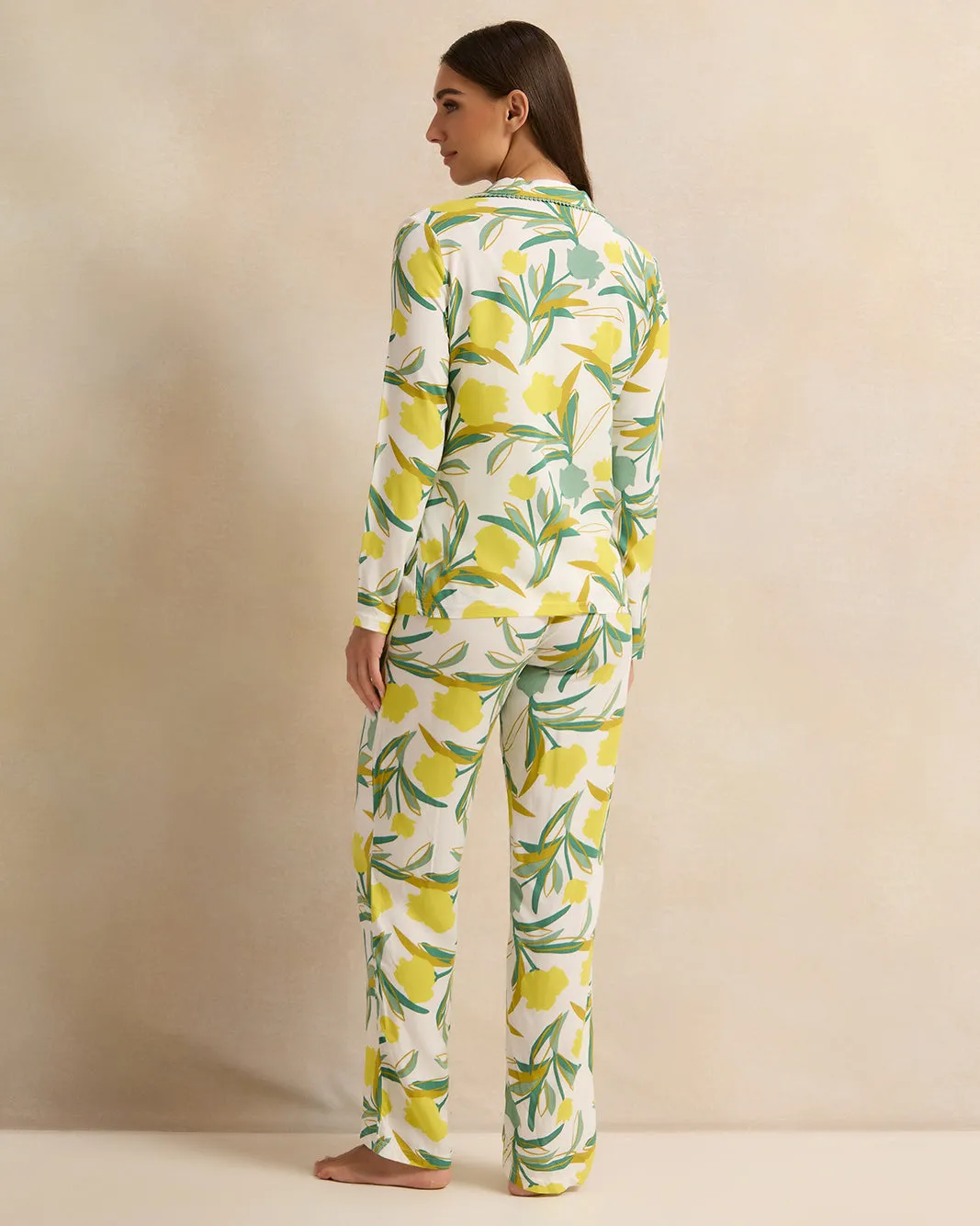 Women Ivory Printed Collared Pyjama Set (2 Piece) sold by Redtag product image thumbnail 4