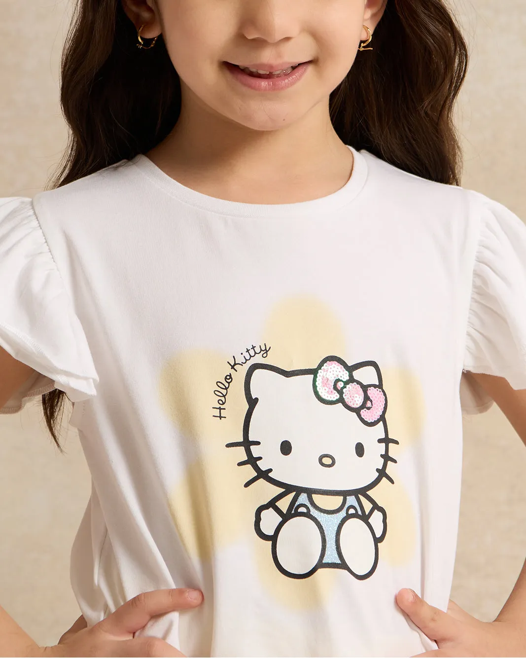 Girls White Hello Kitty Print T-Shirt sold by Redtag product image thumbnail 4