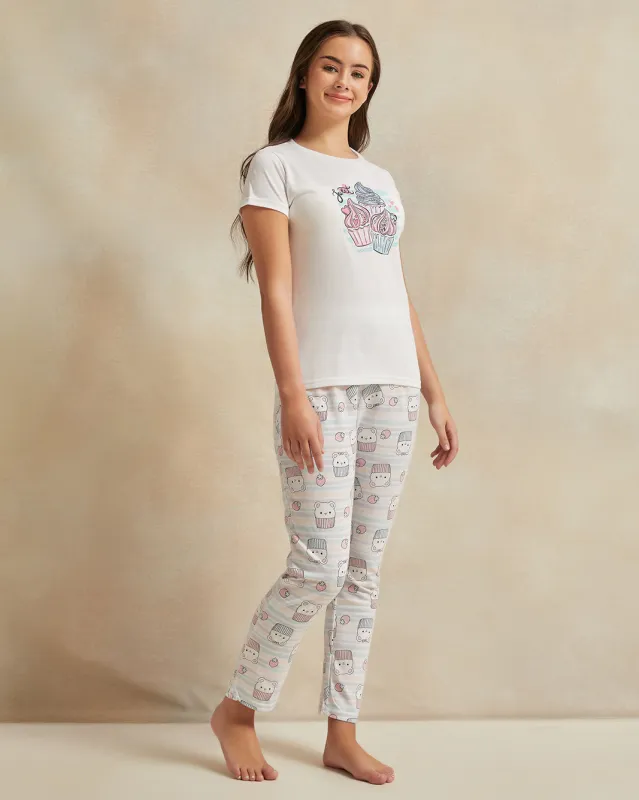 Senior Girls White Cupcakes Print Pyjama Set (2 Piece) sold by Redtag