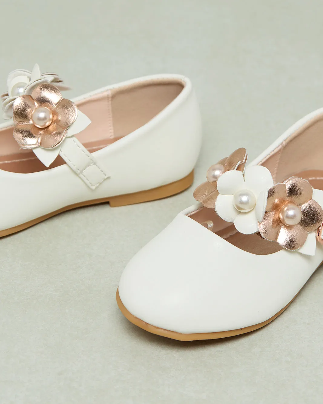 Infant Girls White Floral Ballerina sold by Redtag product image thumbnail 3