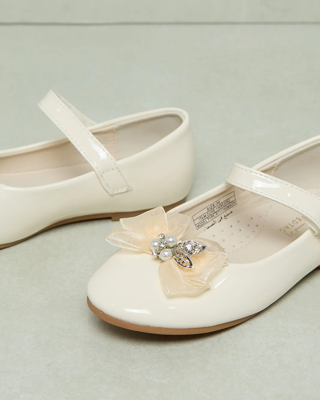 Girls Cream Pearl Bow Ballerina sold by Redtag product image thumbnail 3