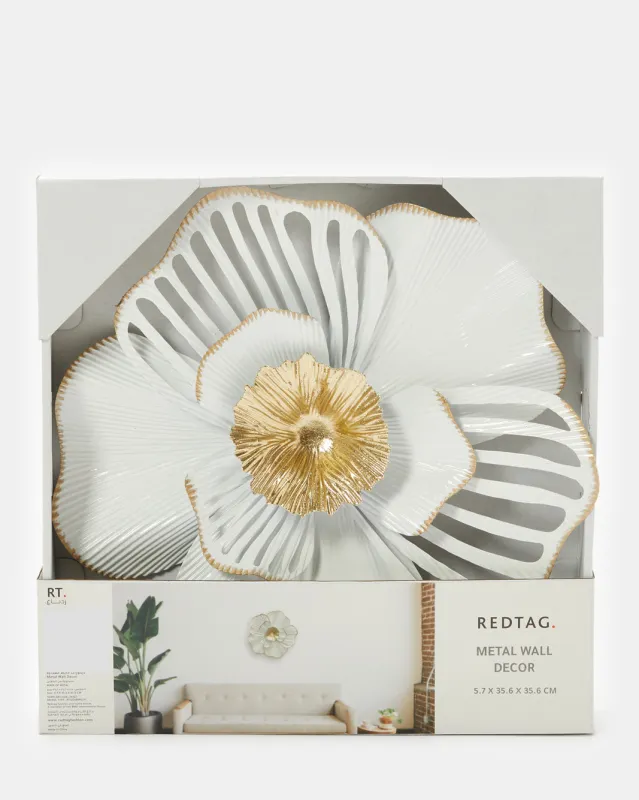 Gold Floral Cluster Circle Metal Décor sold by Redtag