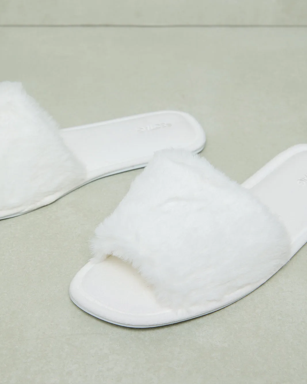 Women White Classic Slipper sold by Redtag product image thumbnail 3