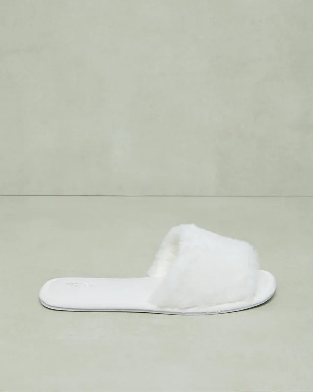 Women White Classic Slipper sold by Redtag