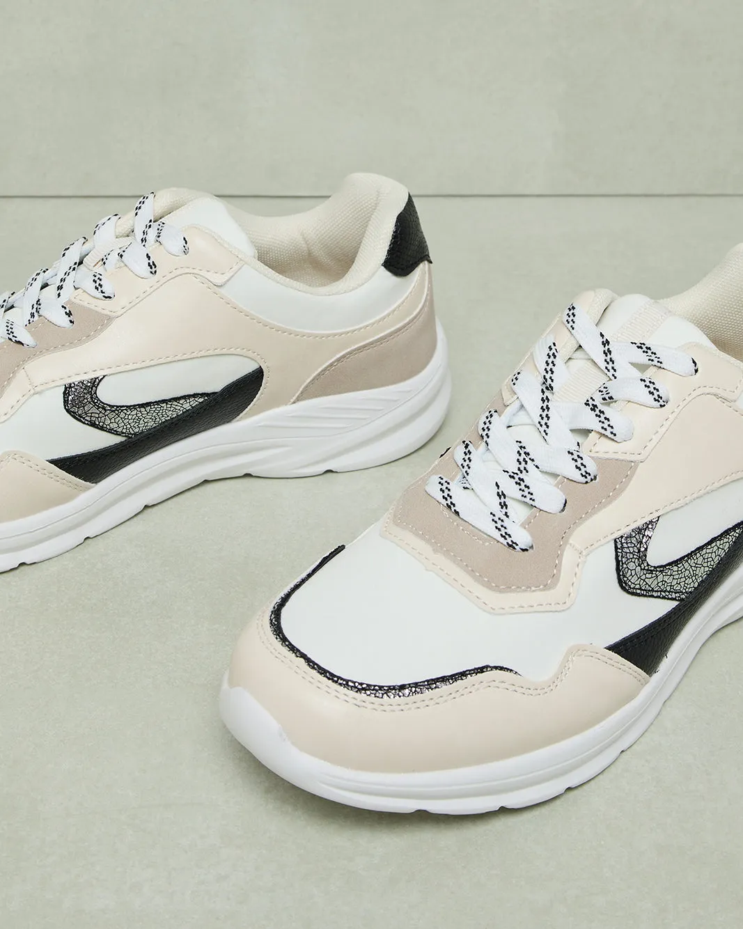 Women White Material Block Lace-Up Shoes sold by Redtag product image thumbnail 3