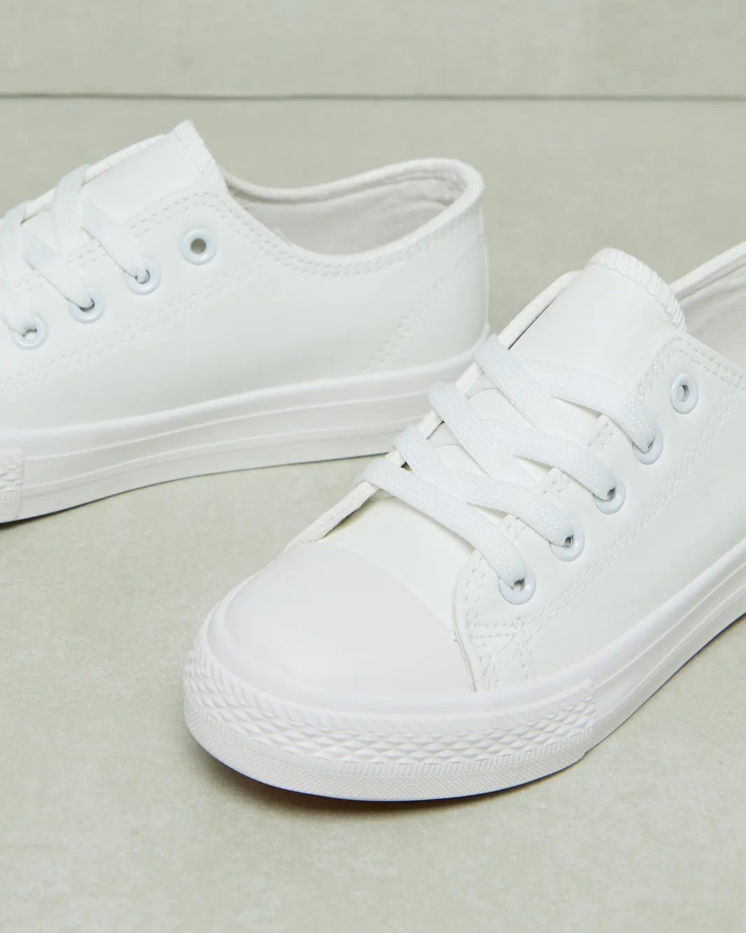 Senior Girls White Lace Up Sneakers sold by Redtag product image thumbnail 3