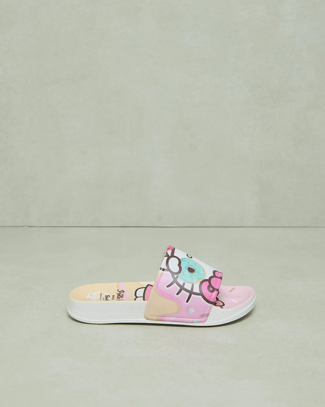 Girls Multicolour Hello Kitty Print Slide sold by Redtag