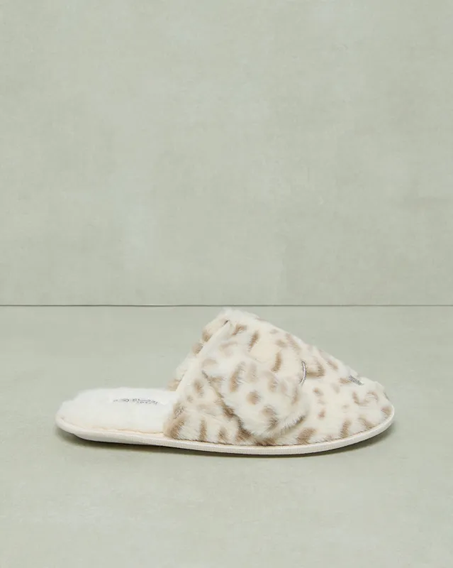 Women Beige Embellished Slipper sold by Redtag