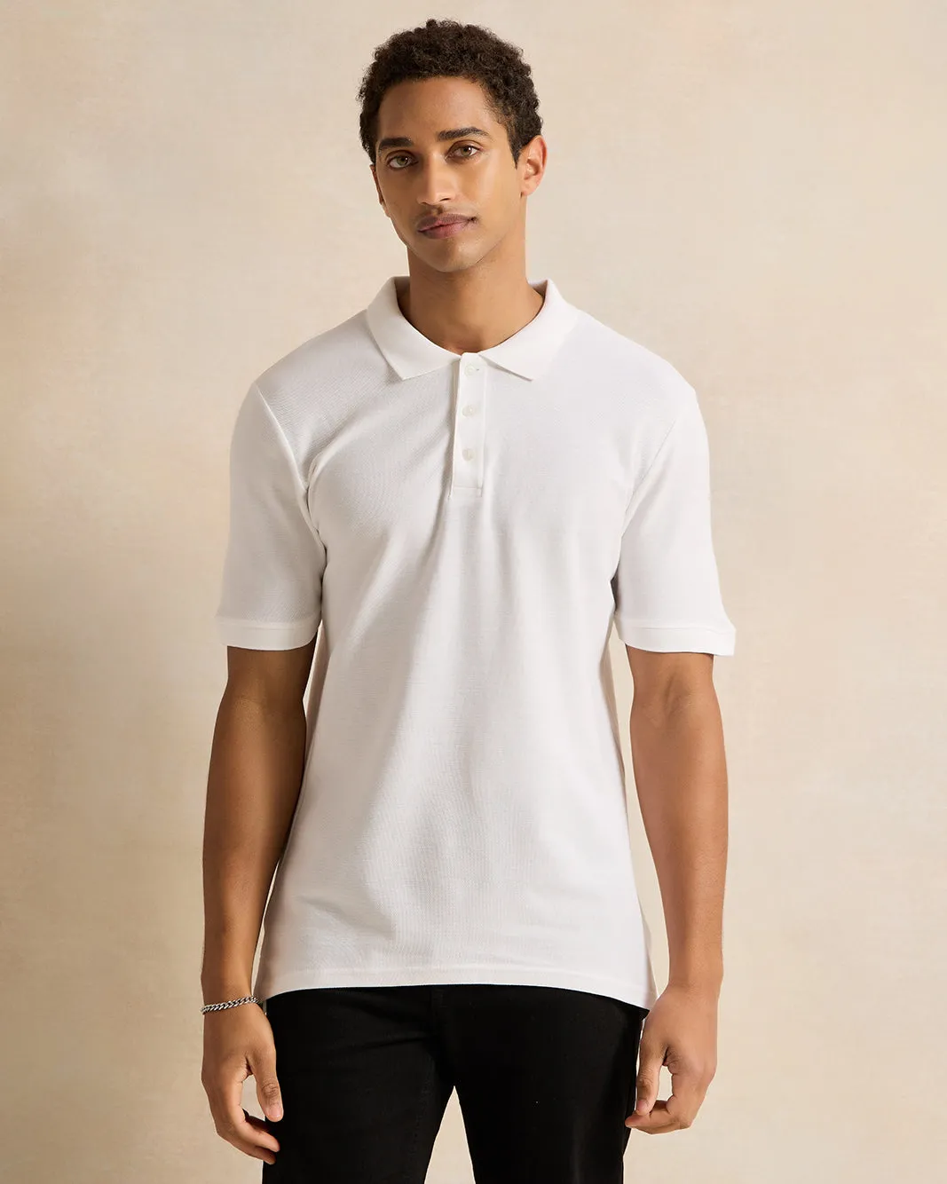 Men White Basic Polo Shirt sold by Redtag