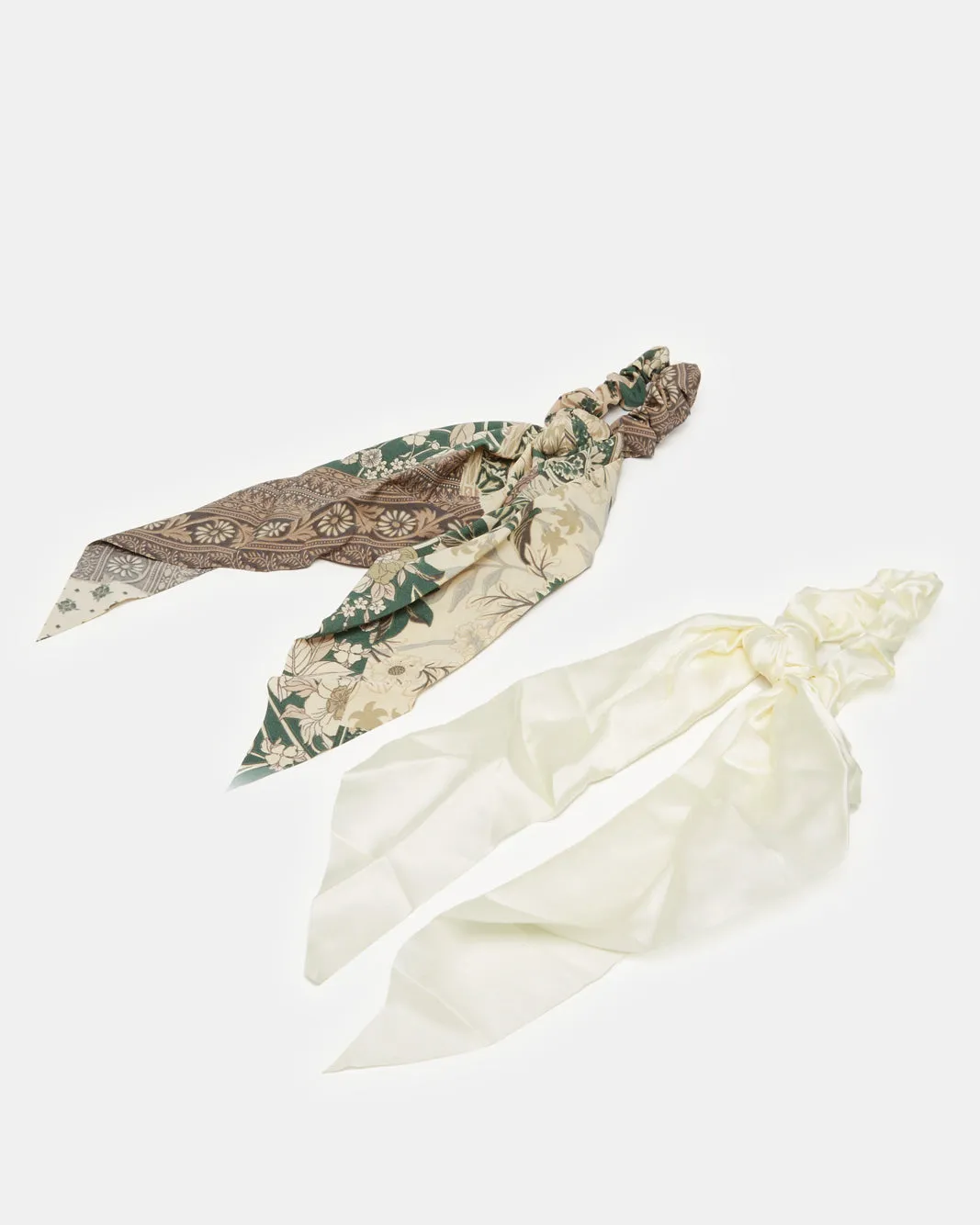 Women Assorted Scrunchy Set (2 Piece) sold by Redtag product image thumbnail 2