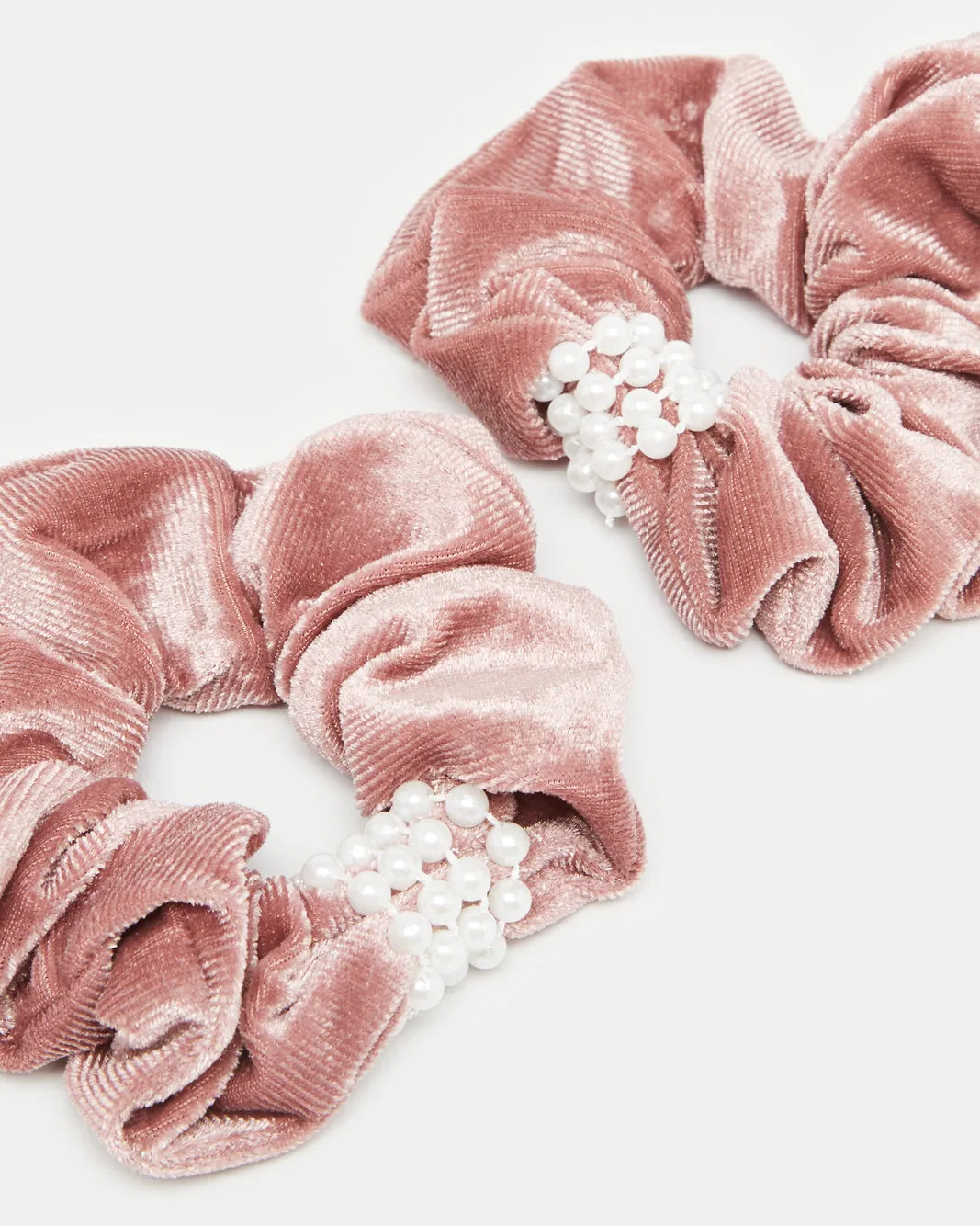 Women Pink Embellished Scrunchy Set (2 Piece) sold by Redtag product image thumbnail 3
