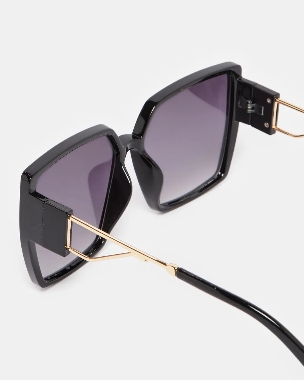 Women Black Oversize Sunglasses sold by Redtag product image thumbnail 2