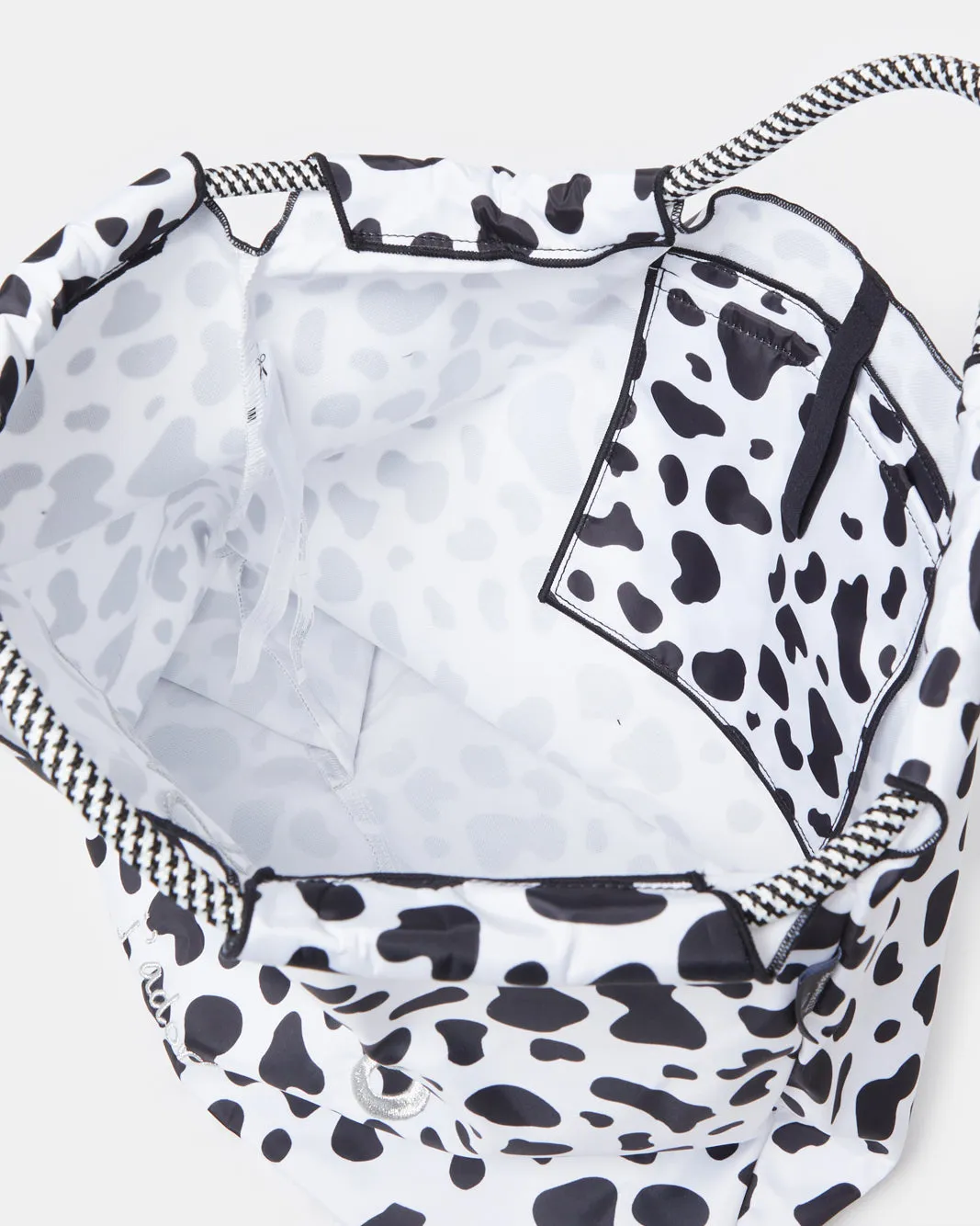 Women White And Black Print Shopper Bag sold by Redtag product image thumbnail 4