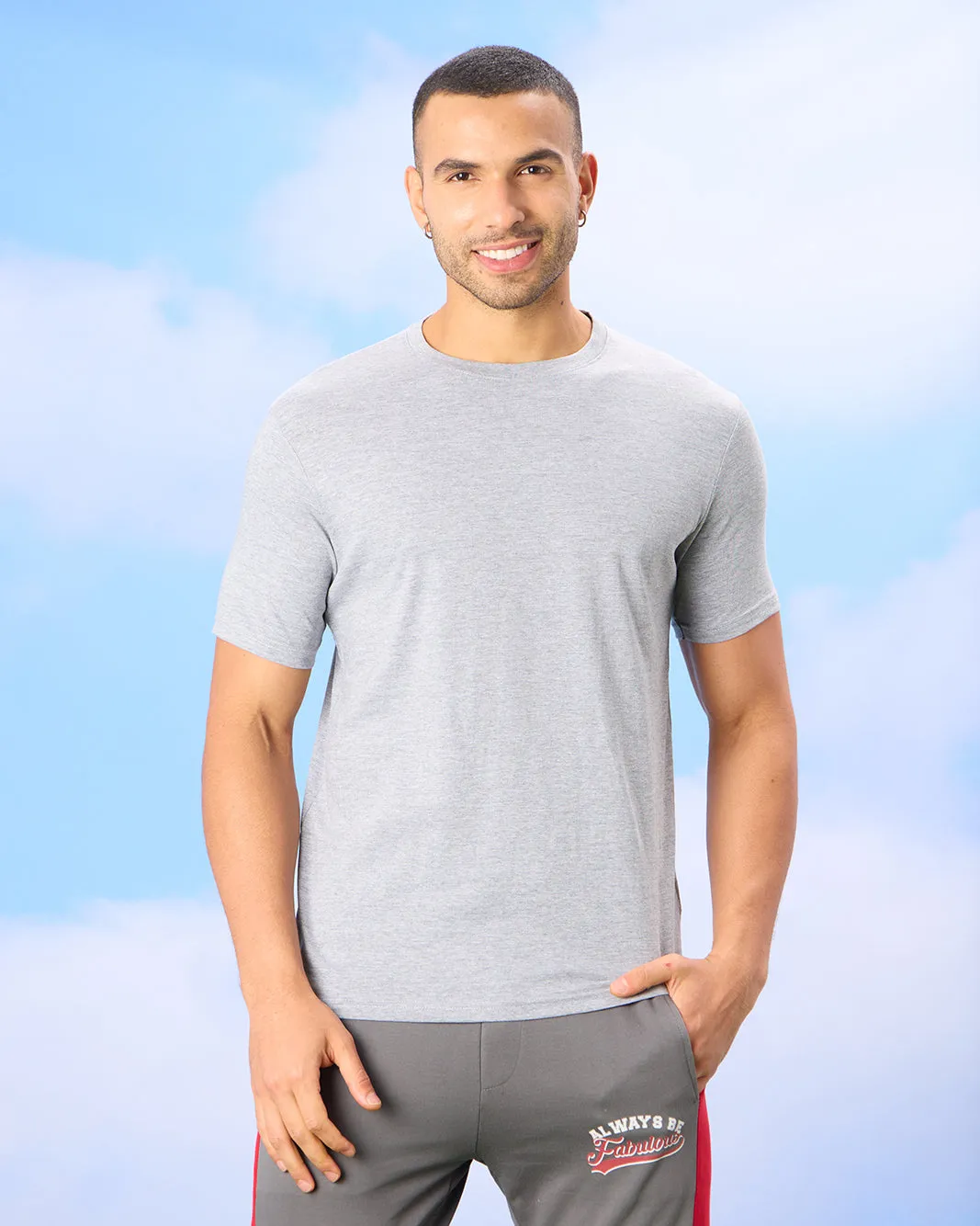 Men Grey Basic Solid T-Shirt sold by Redtag