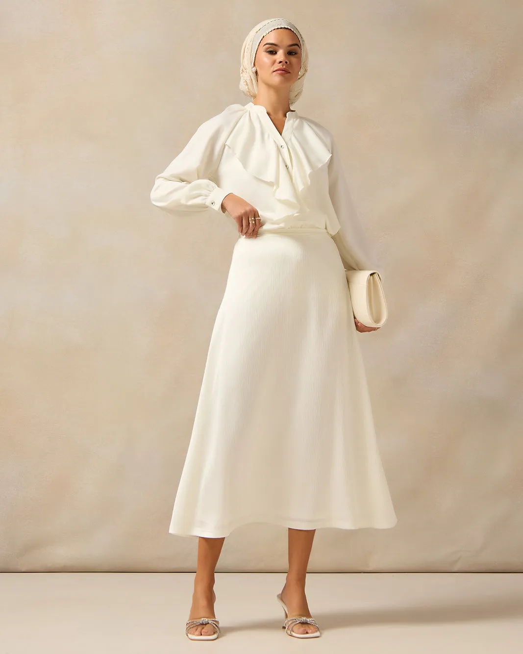 Women Ivory Plain Wide Leg Trousers sold by Redtag product image thumbnail 2