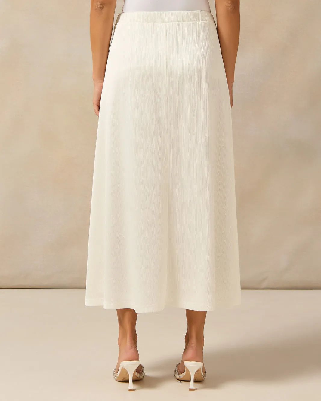 Women Ivory Plain Wide Leg Trousers sold by Redtag product image thumbnail 3