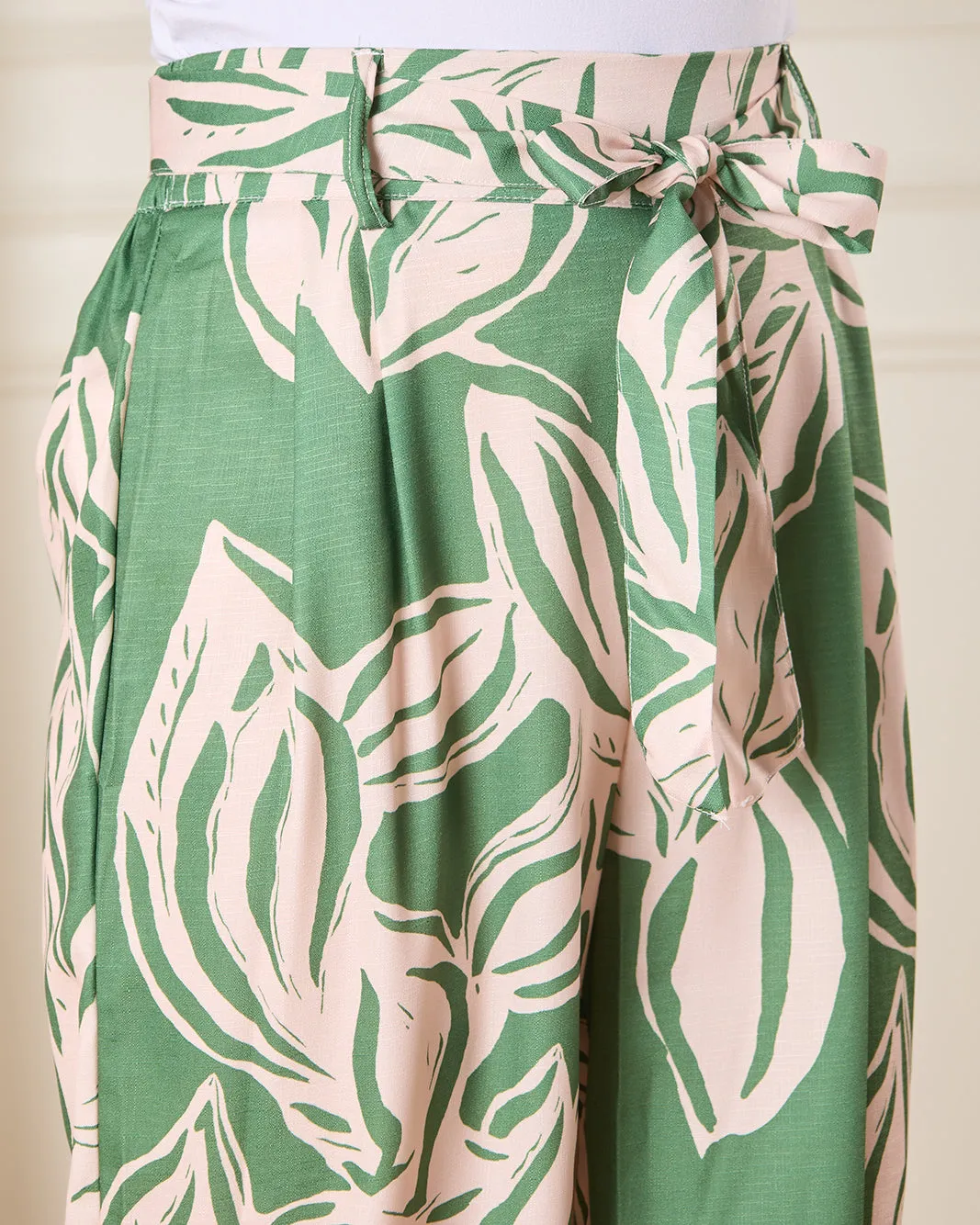 Women Green Printed Casual Trouser sold by Redtag product image thumbnail 4