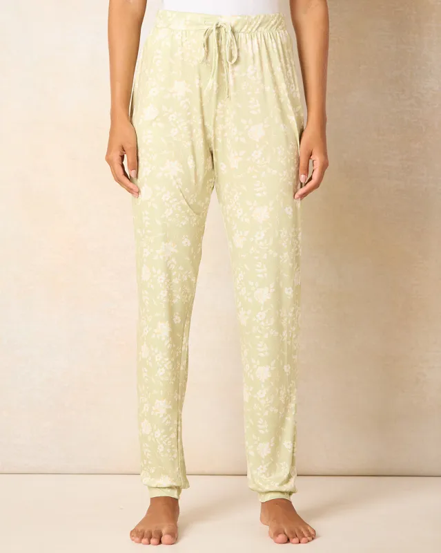 Women Green Printed Pyjama Bottom sold by Redtag