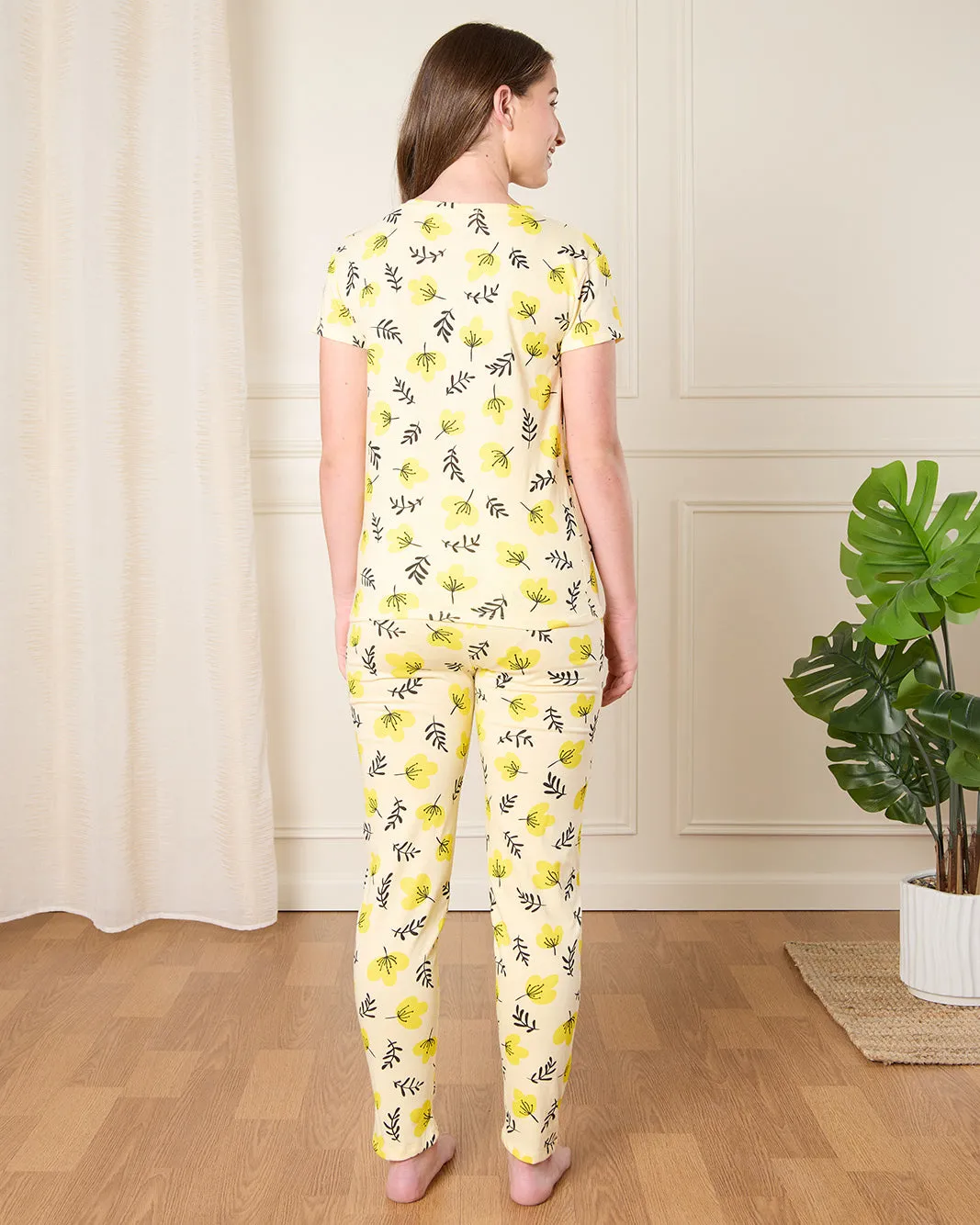 Senior Girls Yellow Printed Pyjama Set (2 Piece) sold by Redtag product image thumbnail 4