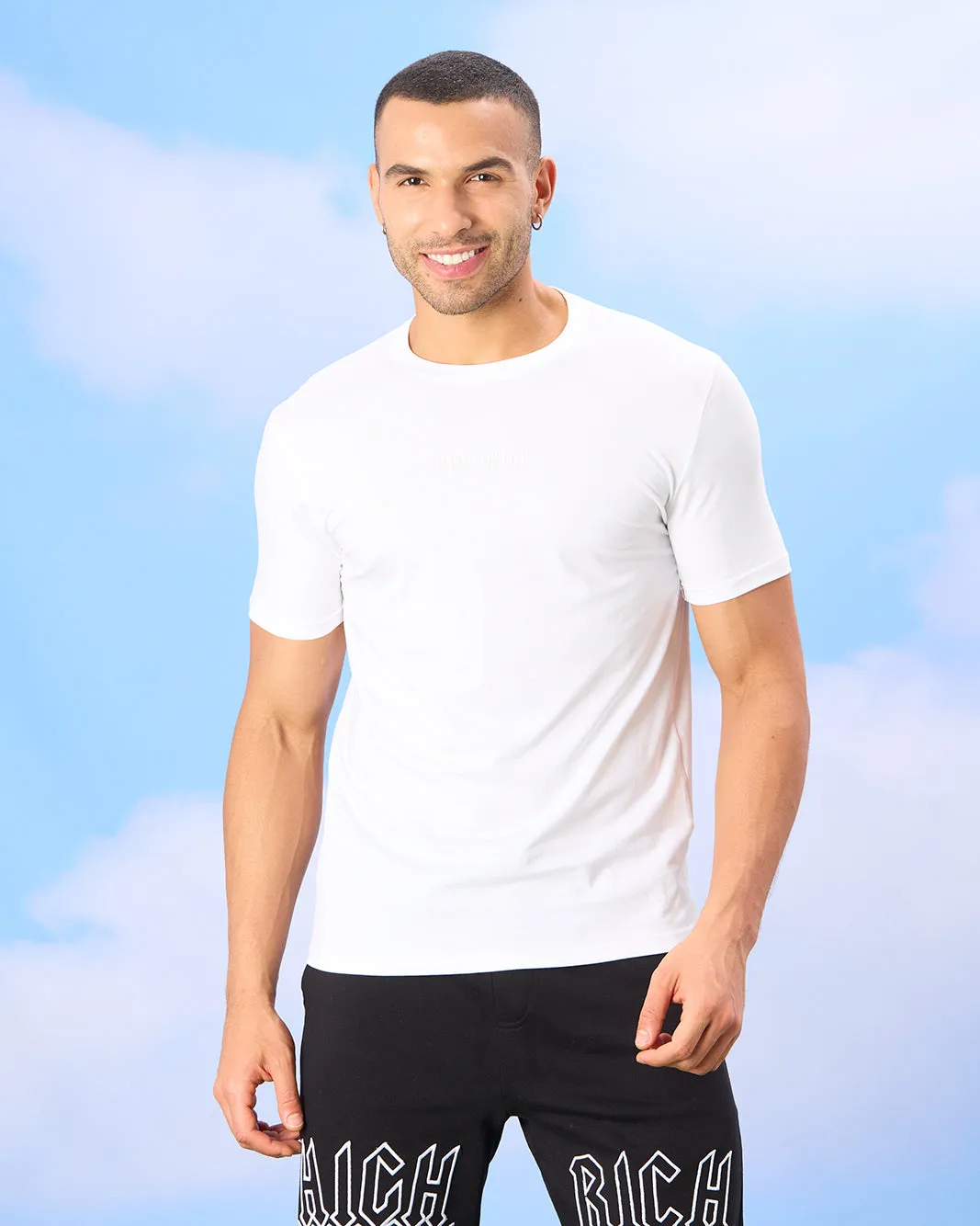 Men White Solid Active T-Shirt sold by Redtag