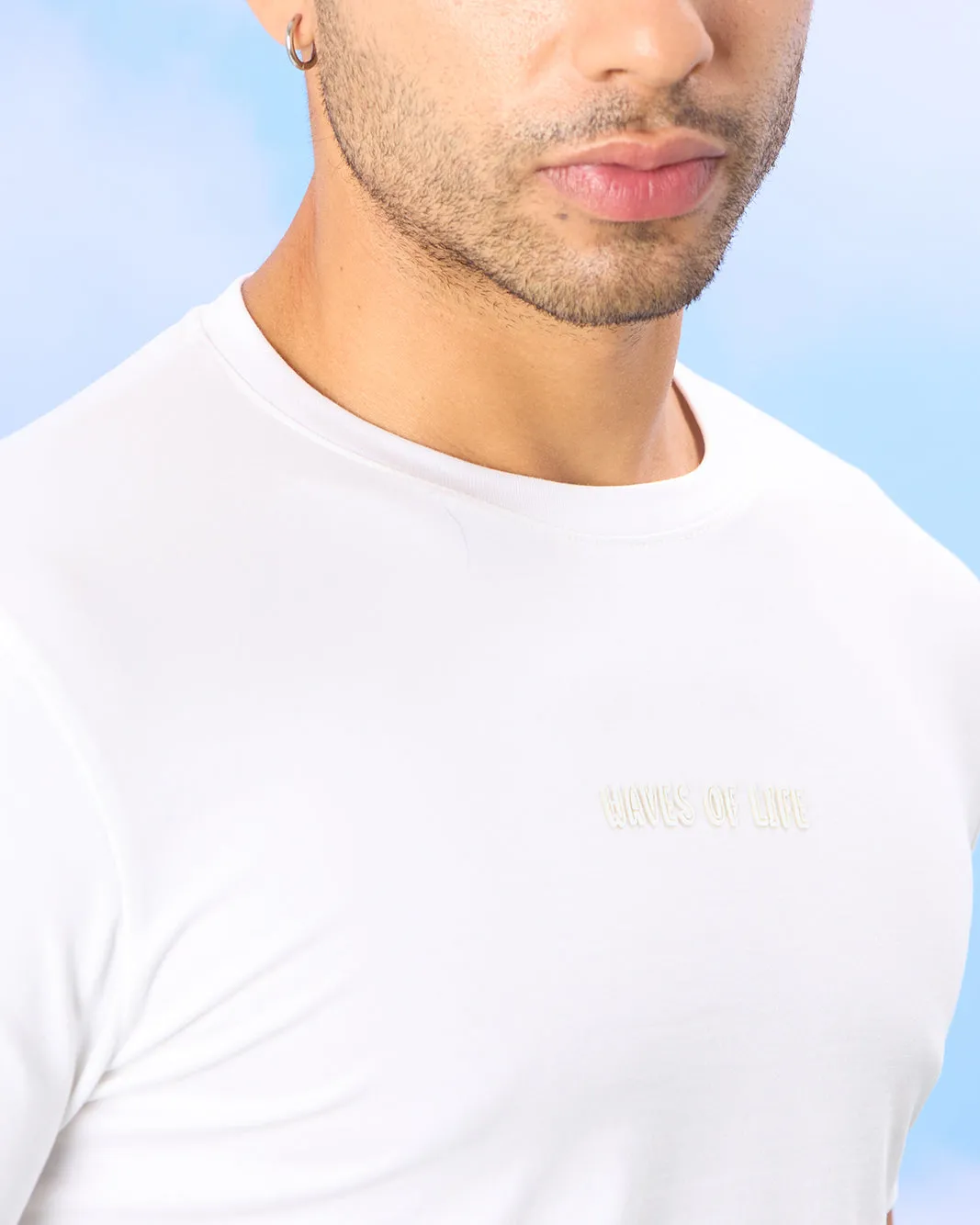 Men White Solid Active T-Shirt sold by Redtag product image thumbnail 4