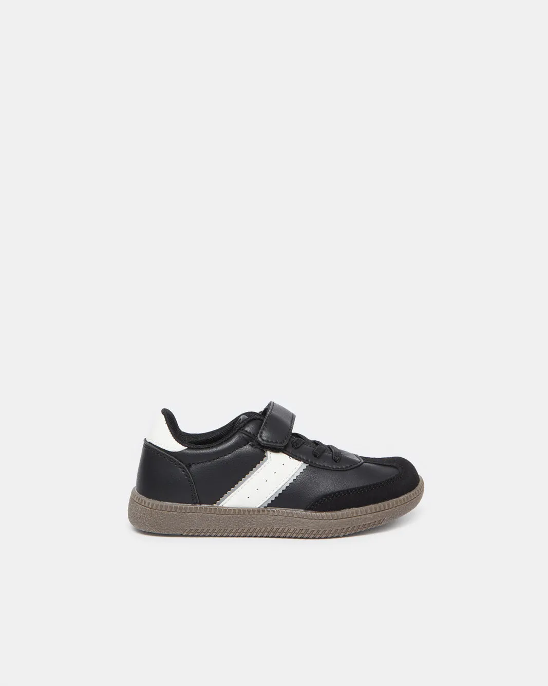 Boys Black Retro Sneakers sold by Redtag