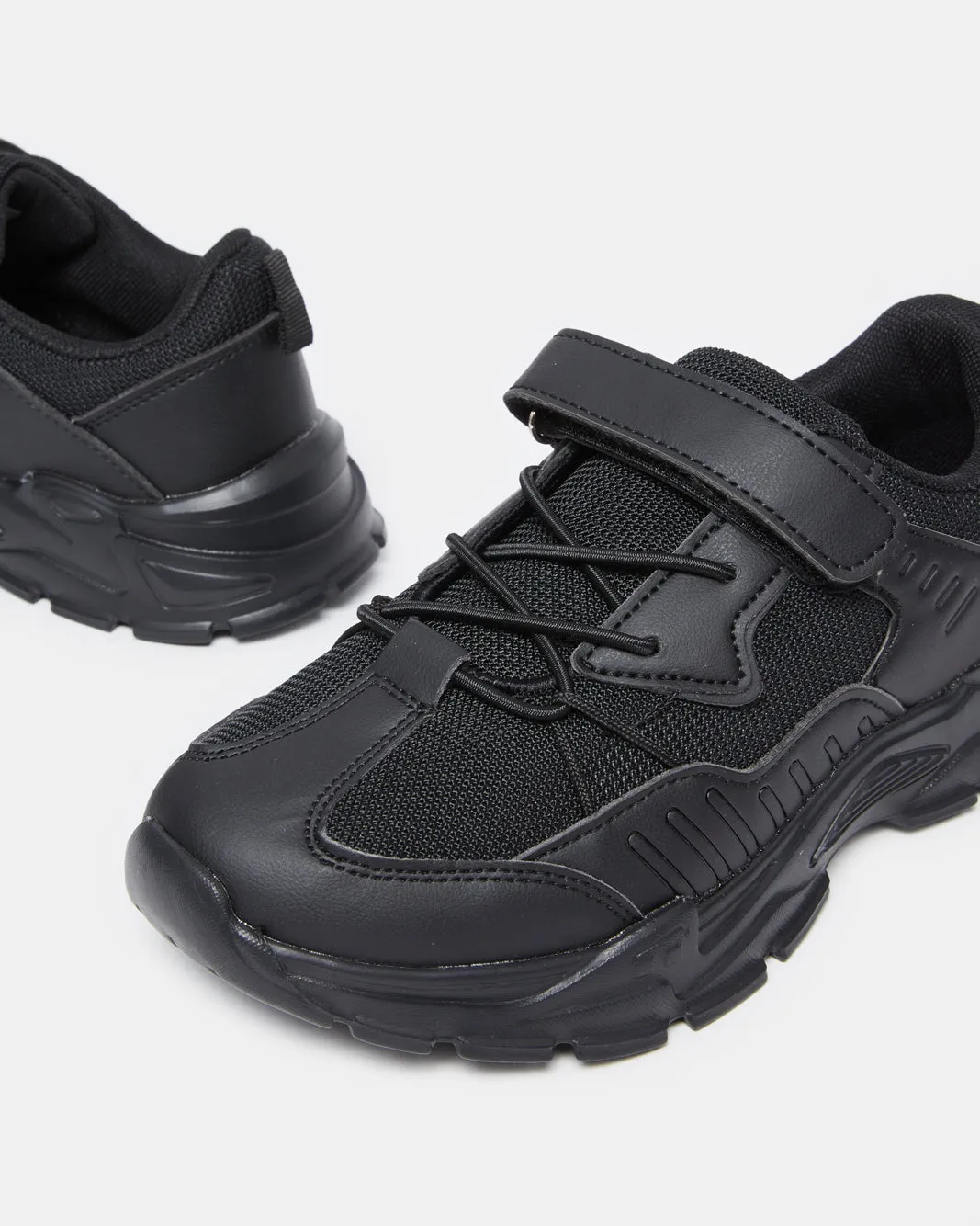 Senior Boys Black Chunky Sneakers sold by Redtag product image thumbnail 3