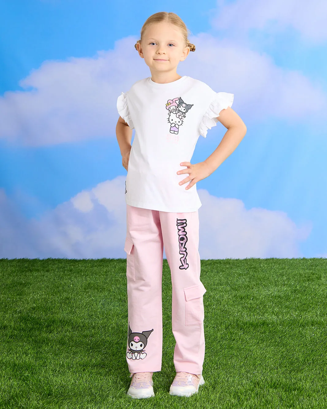 Girls White Hello Kitty & Friends Glitter Printed T-Shirt sold by Redtag product image thumbnail 2
