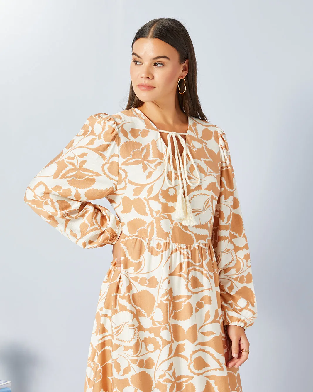 Women White And Beige Long Sleeved Dress sold by Redtag product image thumbnail 2