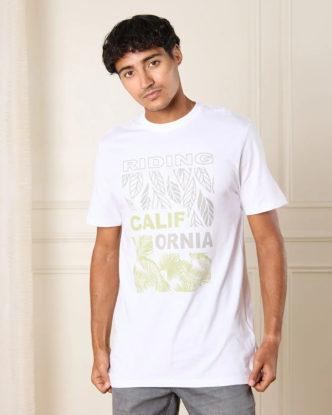 Men White Graphic T-Shirt sold by Redtag