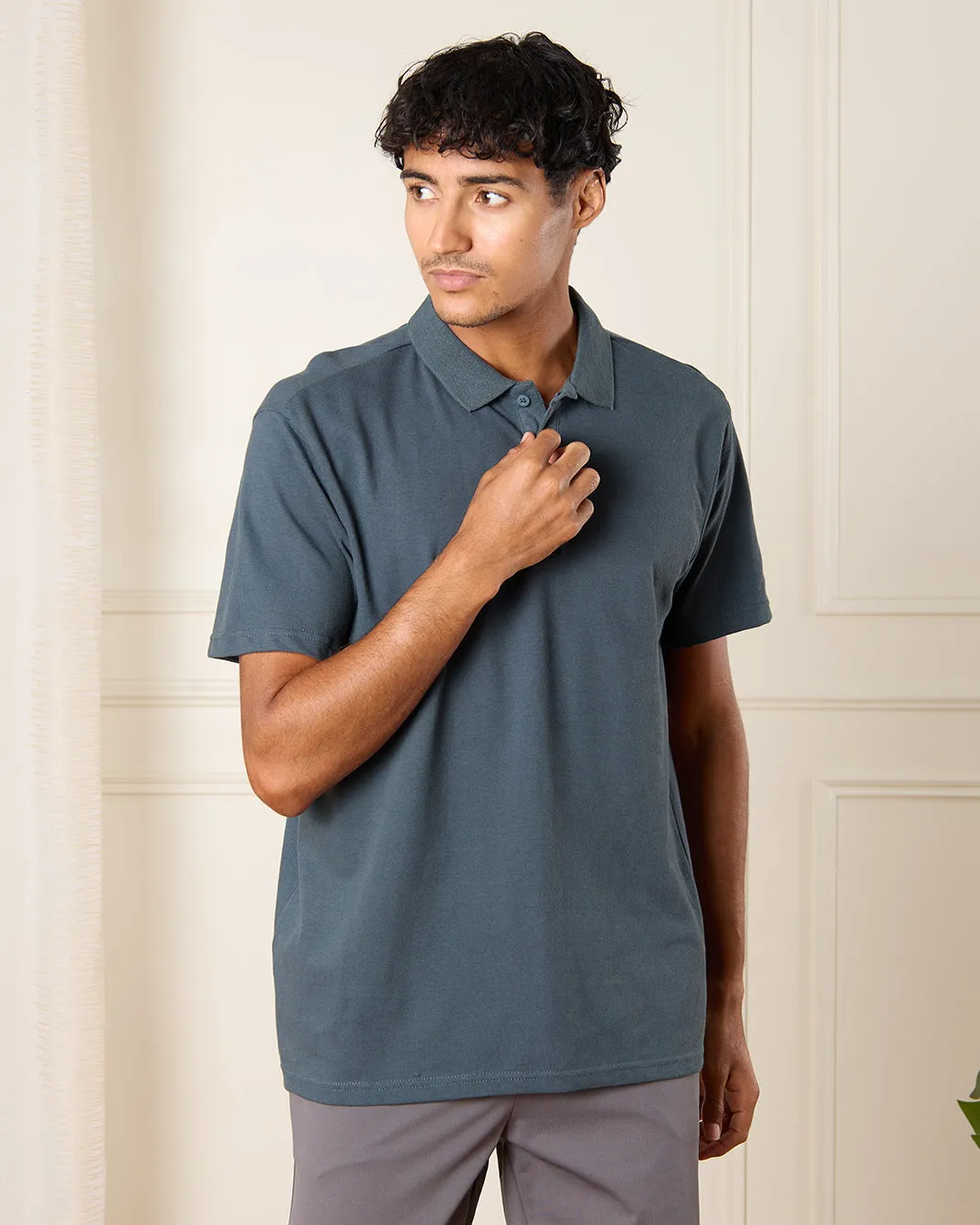 Men Charcoal Plain Basic Polo Shirt sold by Redtag