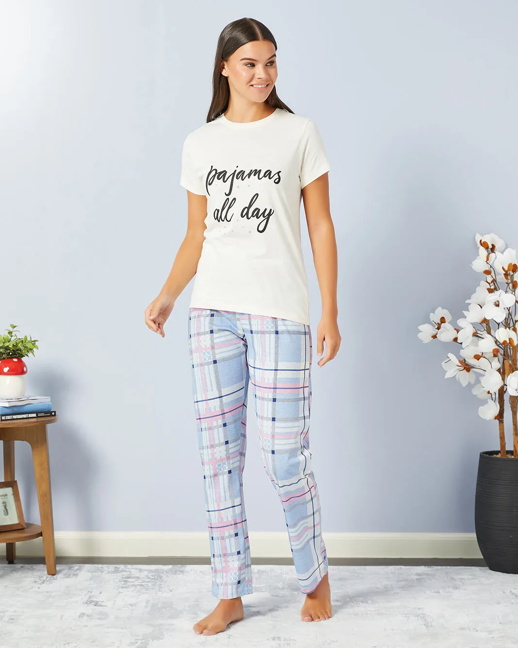 Women White And Blue Printed Pyjama Set (2 Piece) sold by Redtag