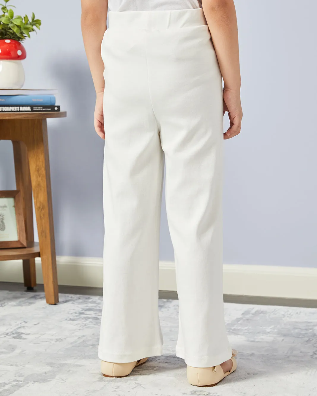 Girls White Solid Wide Leg Pants sold by Redtag product image thumbnail 3