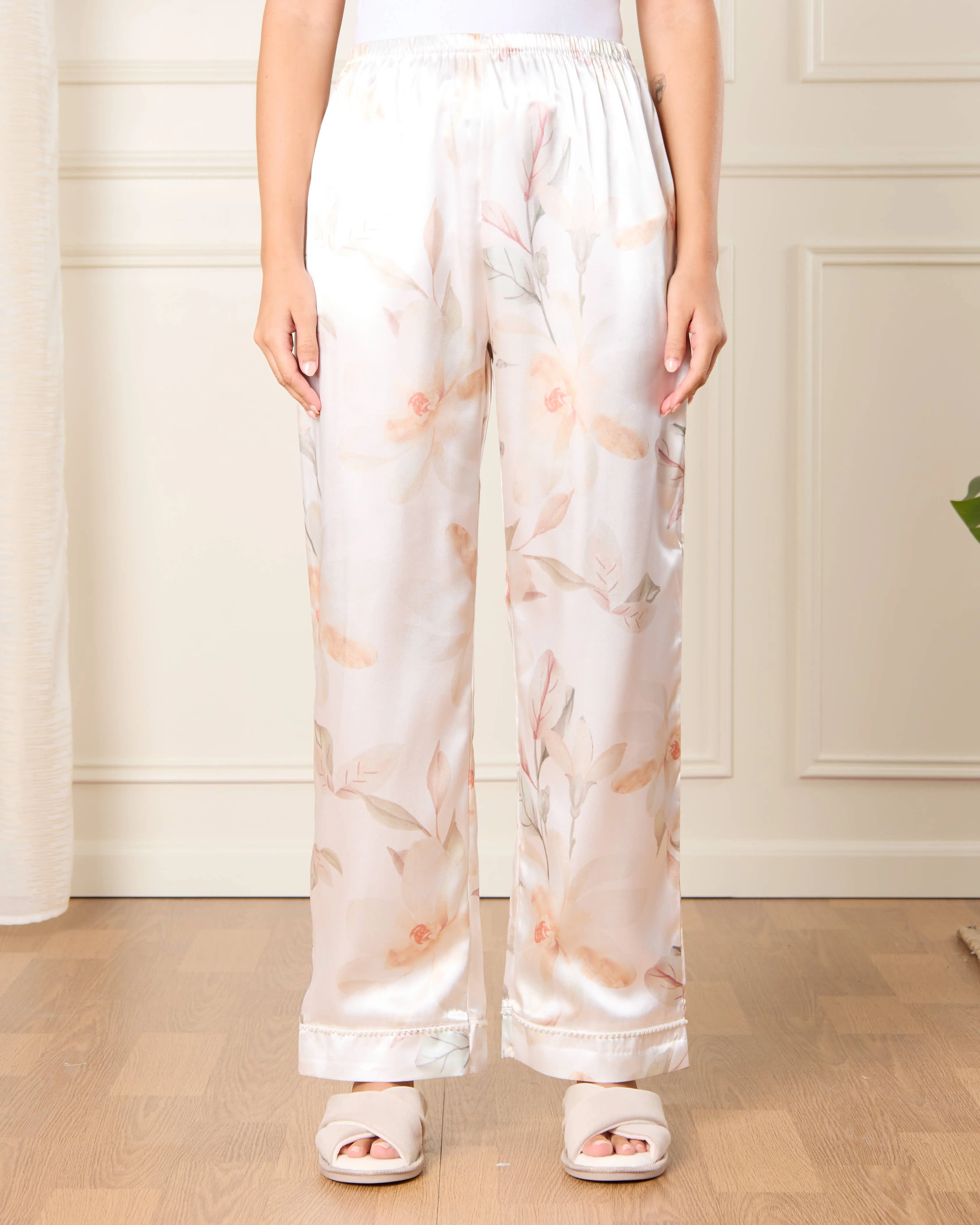 Women White Printed Satin & Lace Robe (3 Piece) sold by Redtag product image thumbnail 4