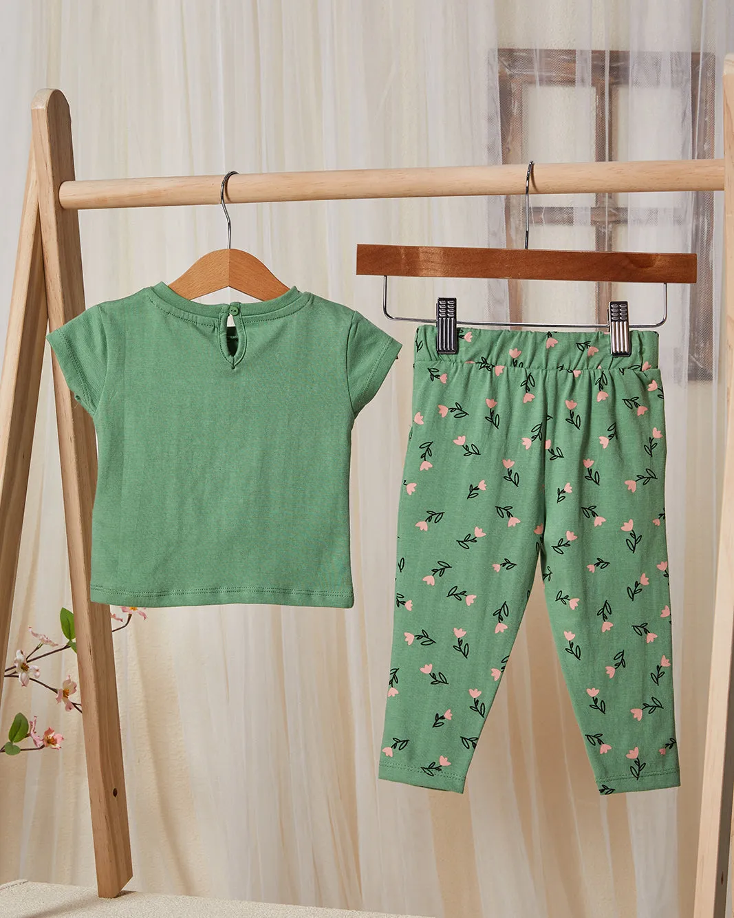 Infant Girls Green Floral Print Pyjama Set (2 Piece) sold by Redtag product image thumbnail 4