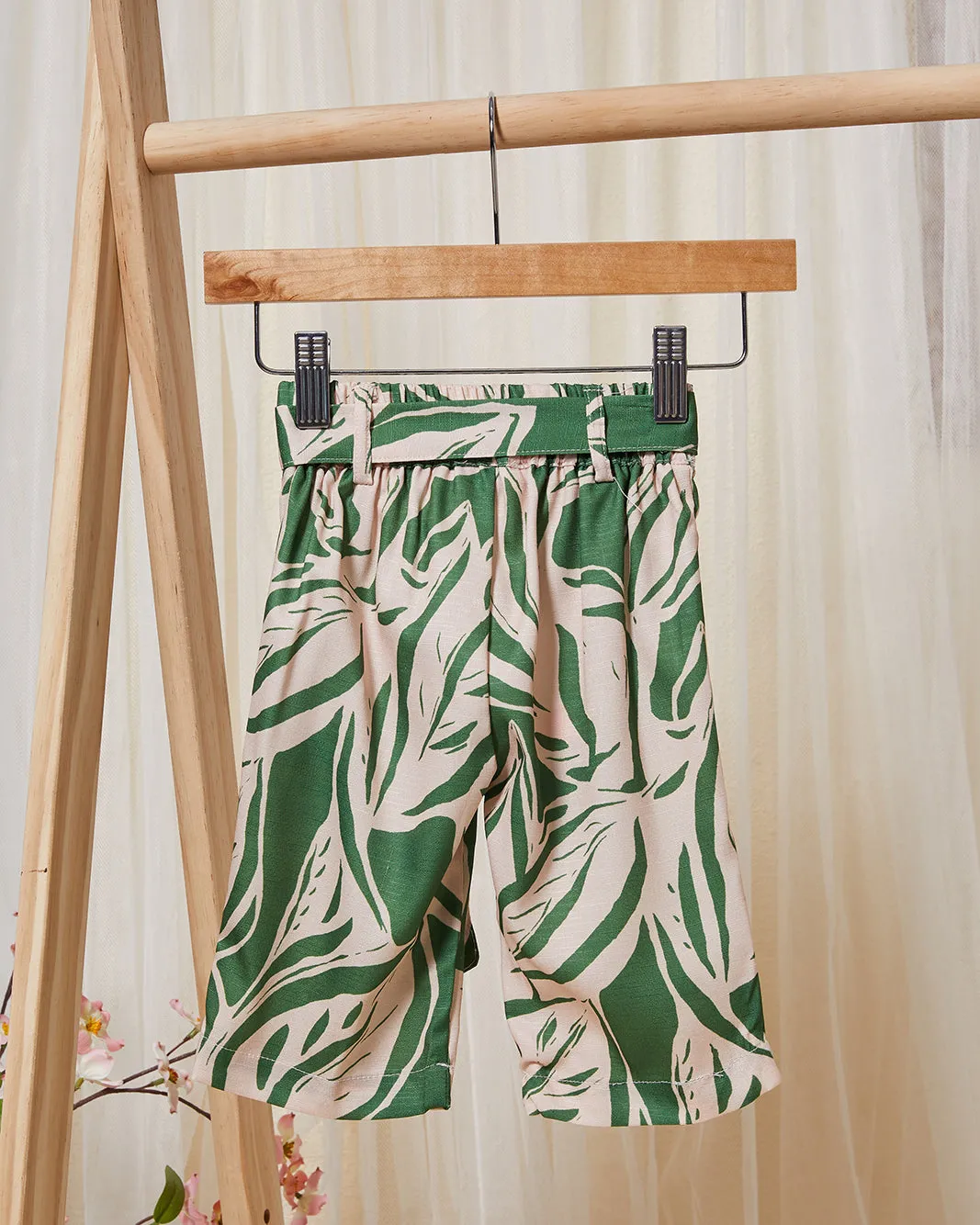 Infant Girls Green And Beige Leaves Print Casual Trouser sold by Redtag product image thumbnail 4