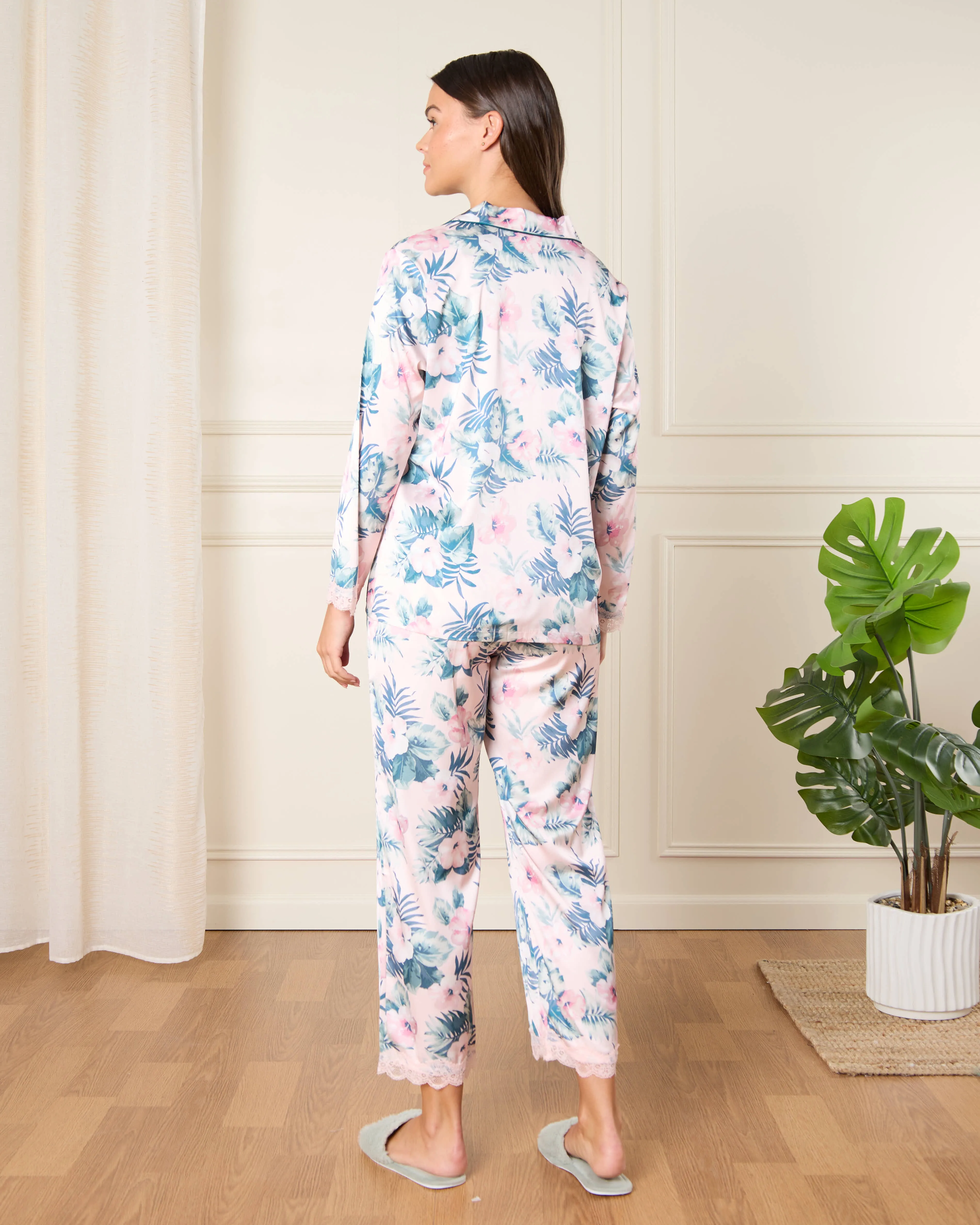 Women Pink Collared Pyjama Set (2 Piece) sold by Redtag product image thumbnail 4