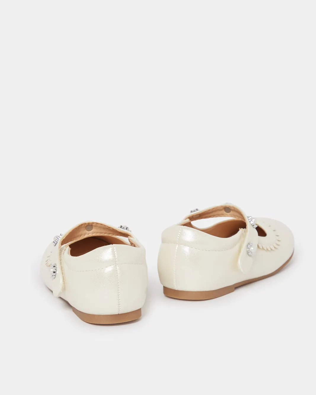 Girls White Pearl Ballerina sold by Redtag product image thumbnail 4